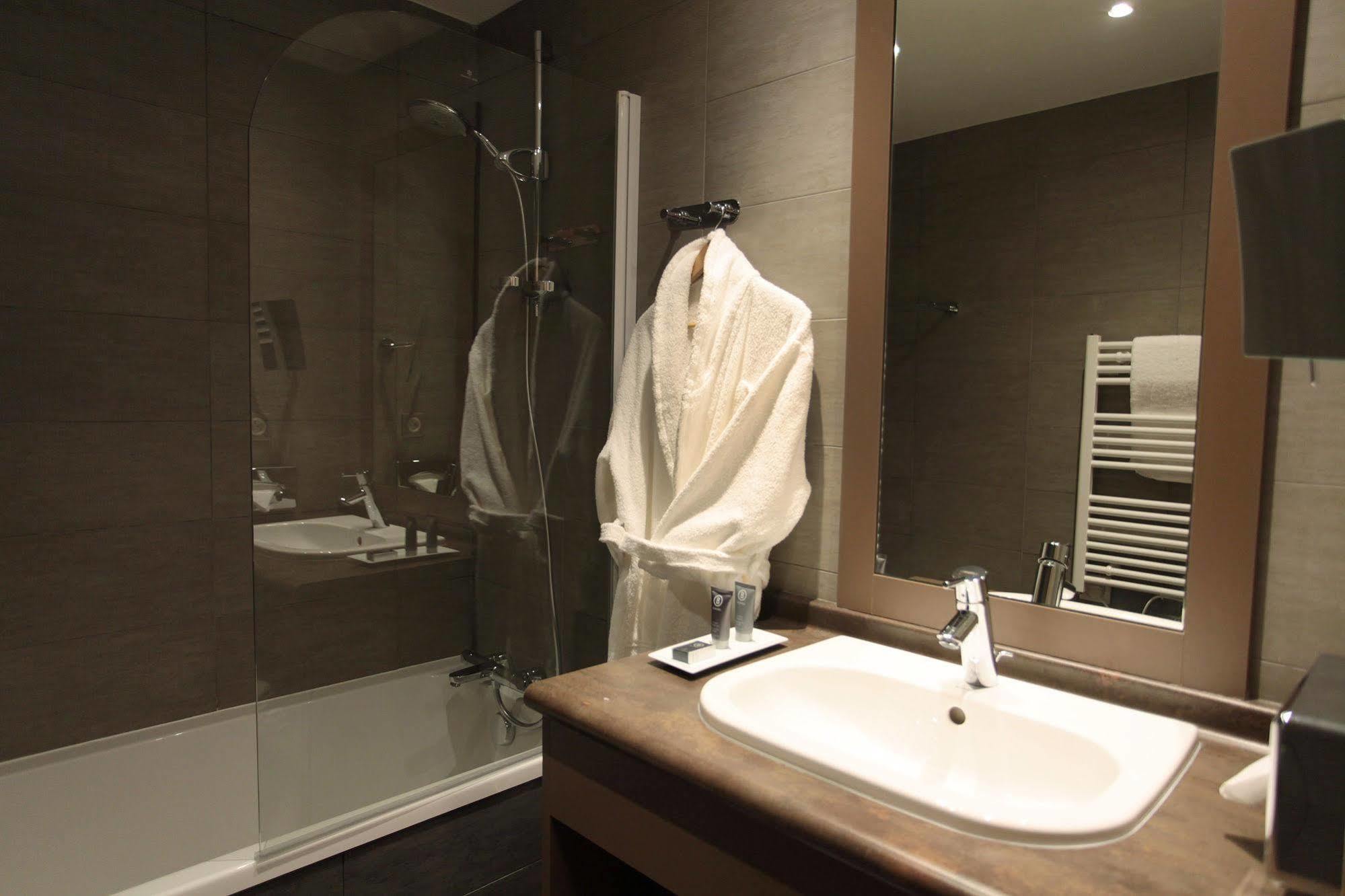 Le Chalet Du Mont Vallon Spa Resort Les Menuires Luaran gambar